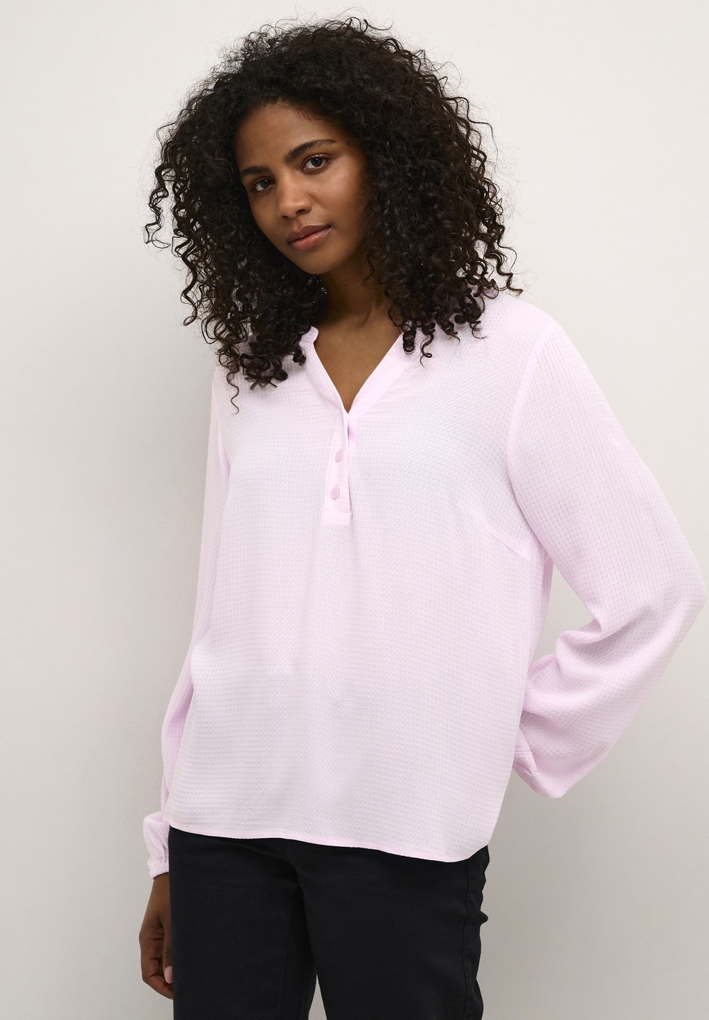 Блуза Kaffe, светло-розовый
Блуза Kaffe, светло-розовый