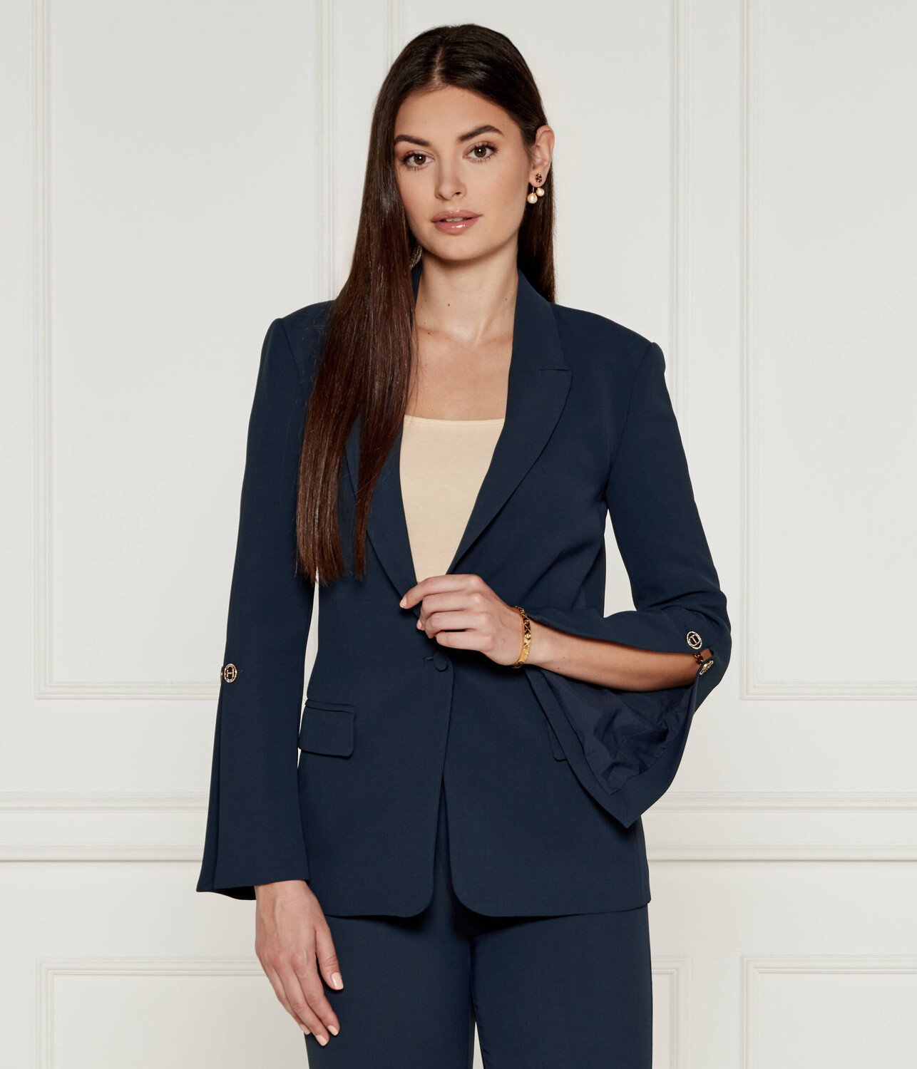 Блейзер TWINSET Regular Fit, темно-синий
Блейзер TWINSET Regular Fit, темно-синий