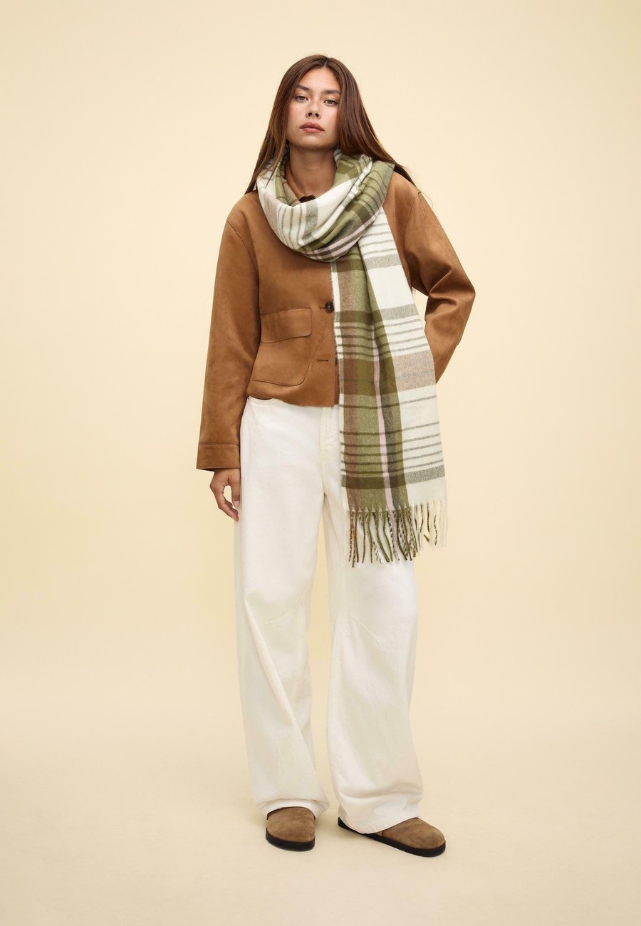 Шарф Stradivarius Scarf, Khaki
Шарф Stradivarius Scarf, Khaki
