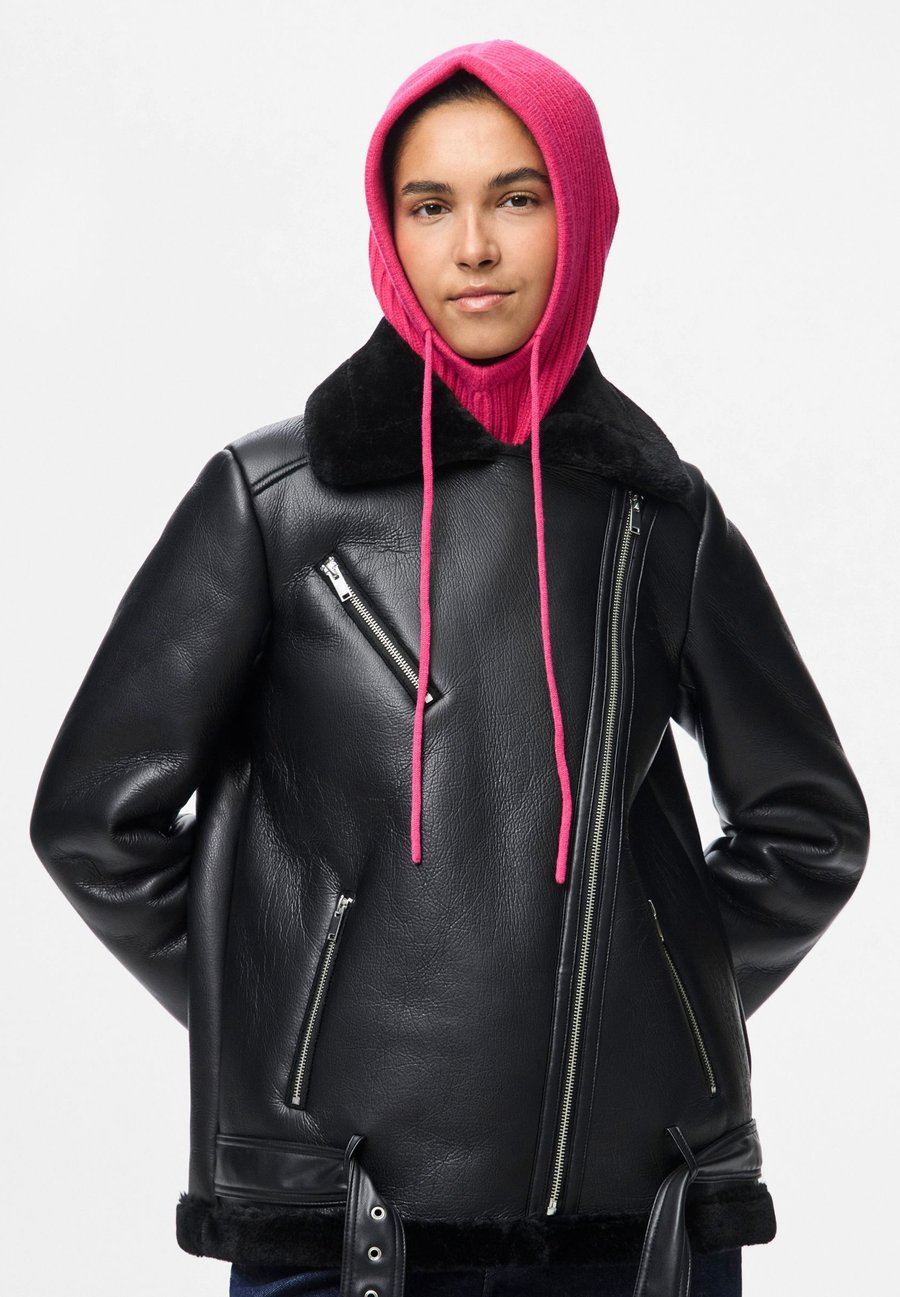 Шапка Pieces PCJISE BALACLAVA, Beetroot Purple/Purple
Шапка Pieces PCJISE BALACLAVA, Beetroot Purple/Purple