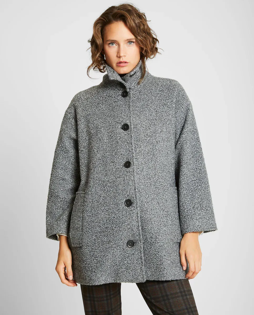 Женское тканевое пальто с воротником-воронкой Trucco, серый
Женское тканевое пальто с воротником-воронкой Trucco, серый