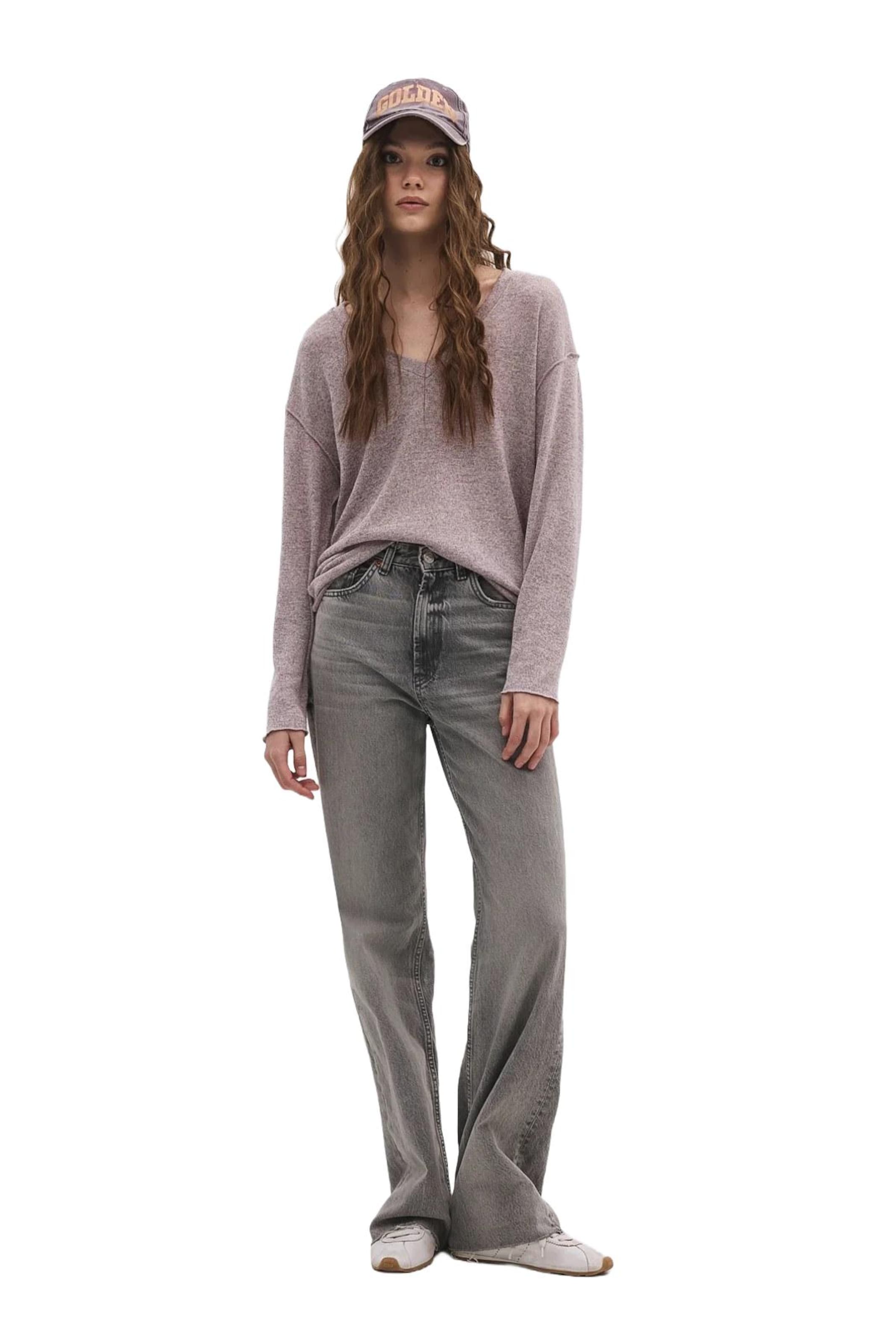 No Matter What Свитер оверсайз в пыльно-розовом цвете
No Matter What Свитер оверсайз в пыльно-розовом цвете