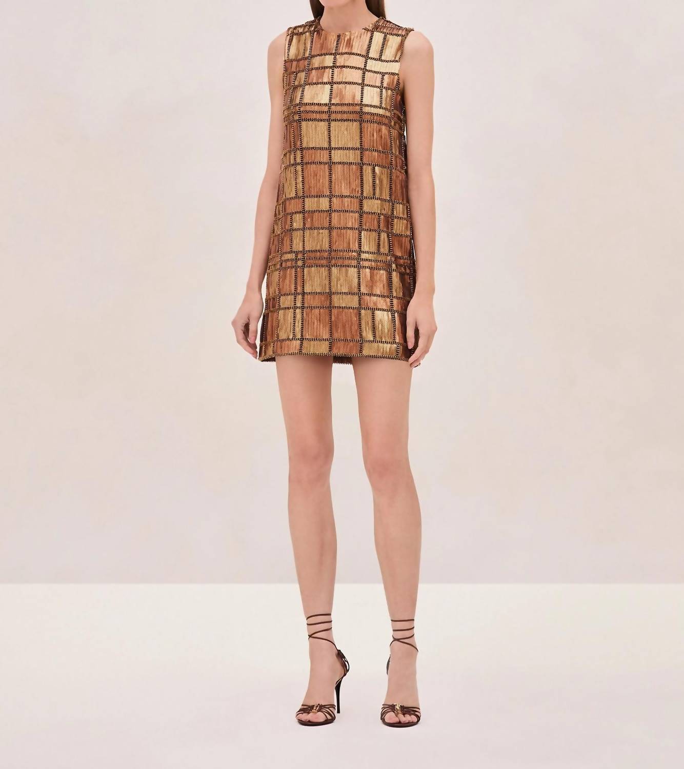 Платье Эмани в бронзе ALEXIS, цвет bronze
Платье Эмани в бронзе ALEXIS, цвет bronze