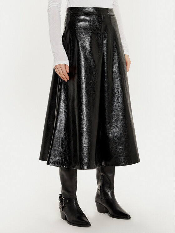 Юбка из искусственной кожи, стандартного кроя Sisley, черный
Юбка из искусственной кожи, стандартного кроя Sisley, черный