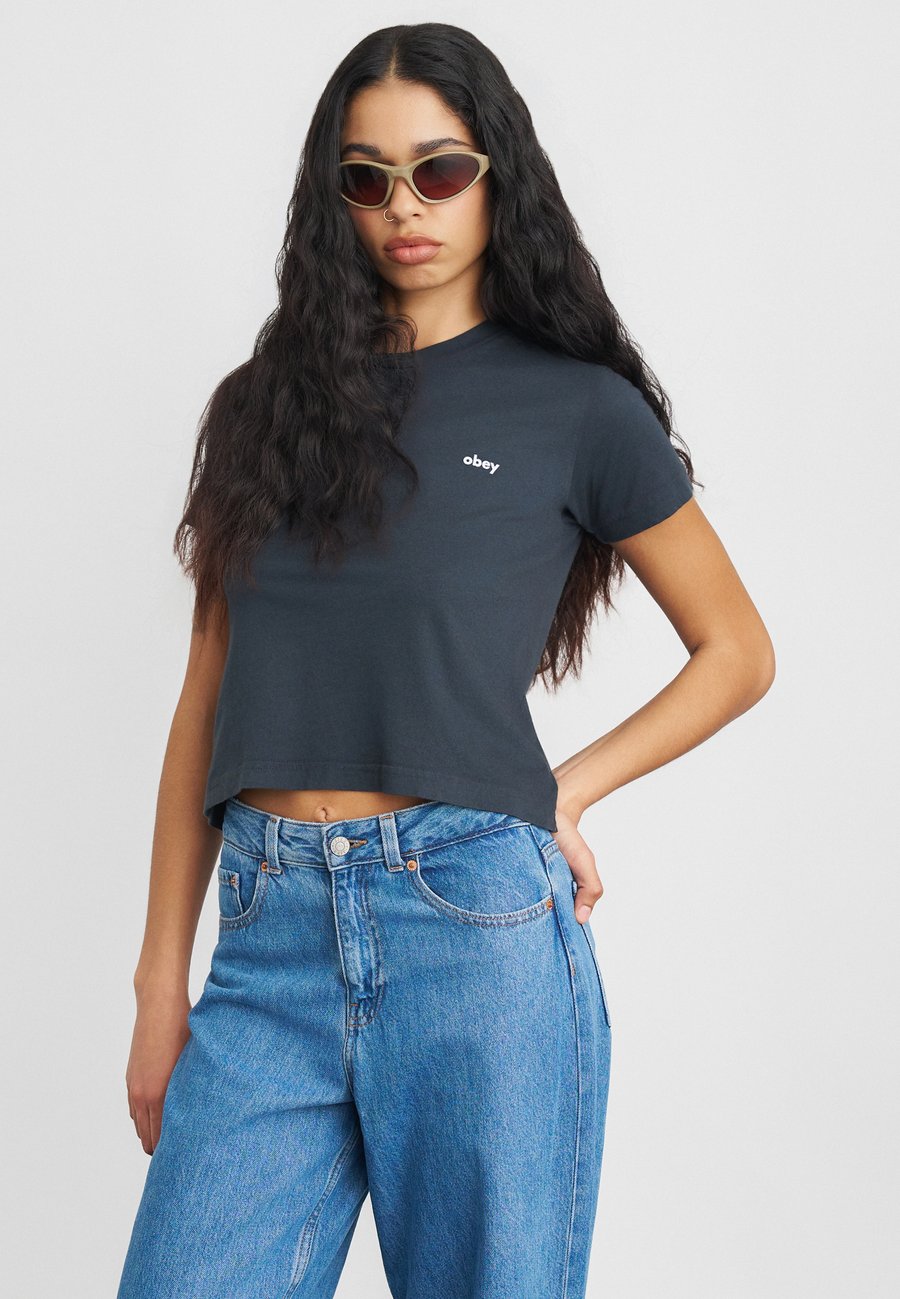 Футболка Obey Clothing PLAY AND HAVE FUN EVERY DAY, Black, Черный, Футболка Obey Clothing PLAY AND HAVE FUN EVERY DAY, Black
Футболка Obey Clothing PLAY AND HAVE FUN EVERY DAY, Black, Черный, Футболка Obey Clothing PLAY AND HAVE FUN EVERY DAY, Black