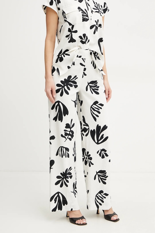 Льняные брюки ANTIOPE Marella, белый
Льняные брюки ANTIOPE Marella, белый