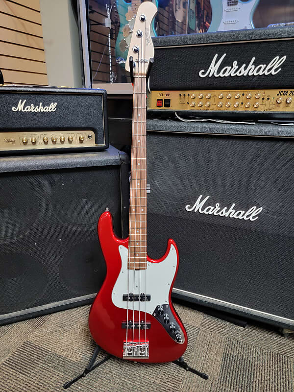 Басс гитара Sadowsky Metro Line - Solid Candy Apple Red Metallic High Polish
Басс гитара Sadowsky Metro Line - Solid Candy Apple Red Metallic High Polish