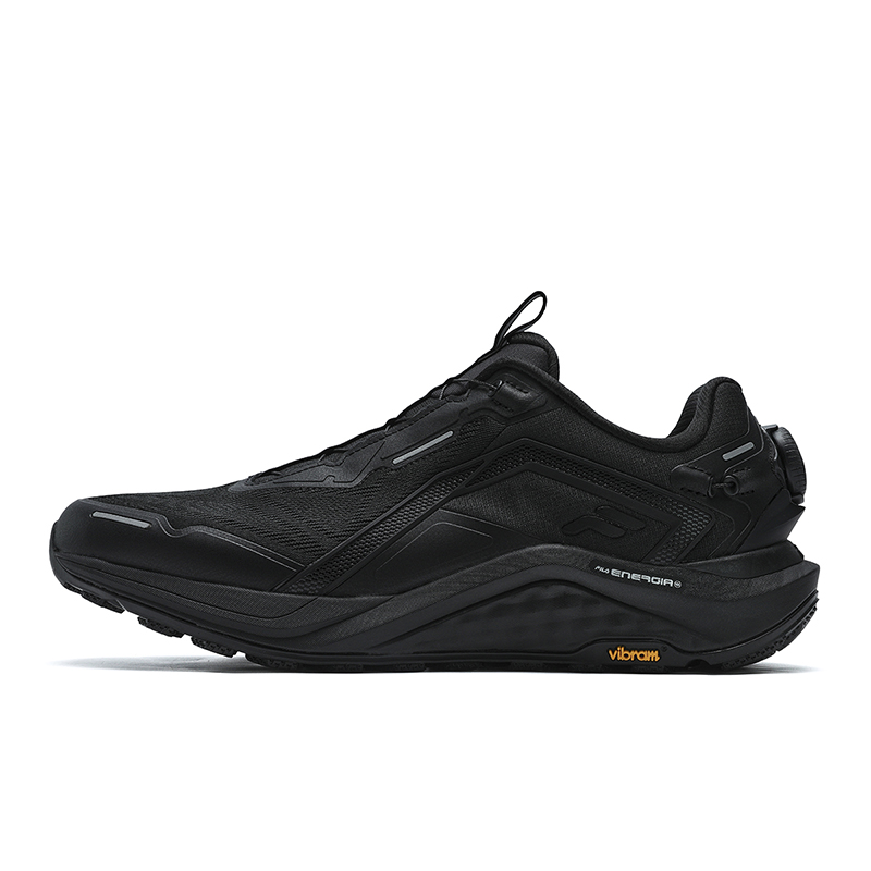 FILA Кроссовки мужские BOA WOLF Low Top, черные
FILA Кроссовки мужские BOA WOLF Low Top, черные