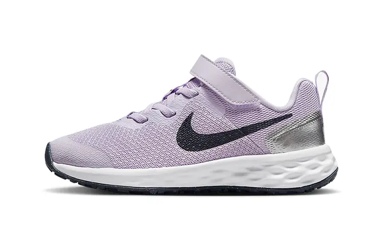 Детские кроссовки Nike REVOLUTION 6 PS
Детские кроссовки Nike REVOLUTION 6 PS