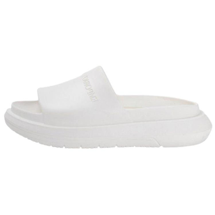 EMPORIO ARMANI Тапочки-слайды мужские белые
EMPORIO ARMANI Тапочки-слайды мужские белые