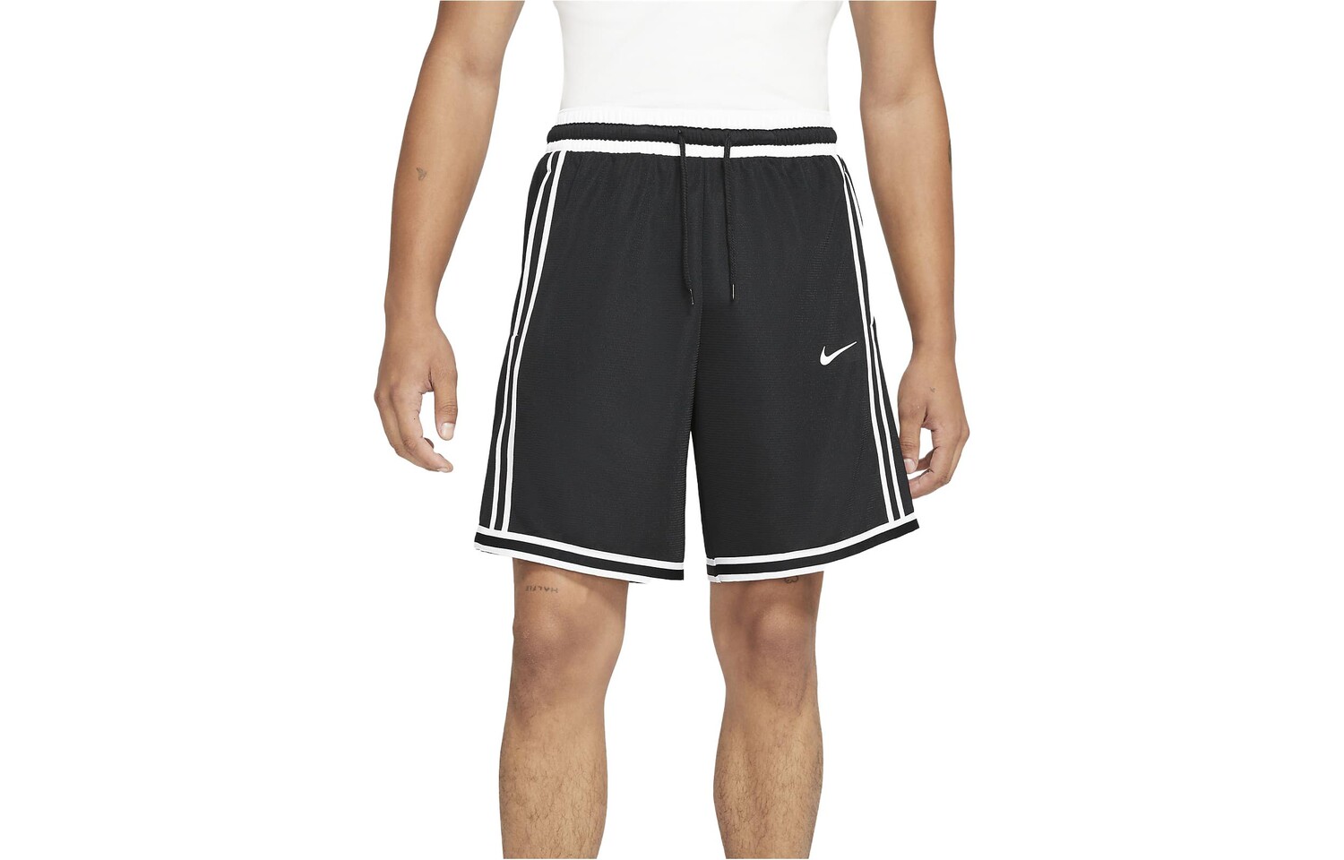 Мужские баскетбольные шорты Nike, цвет Black
Мужские баскетбольные шорты Nike, цвет Black