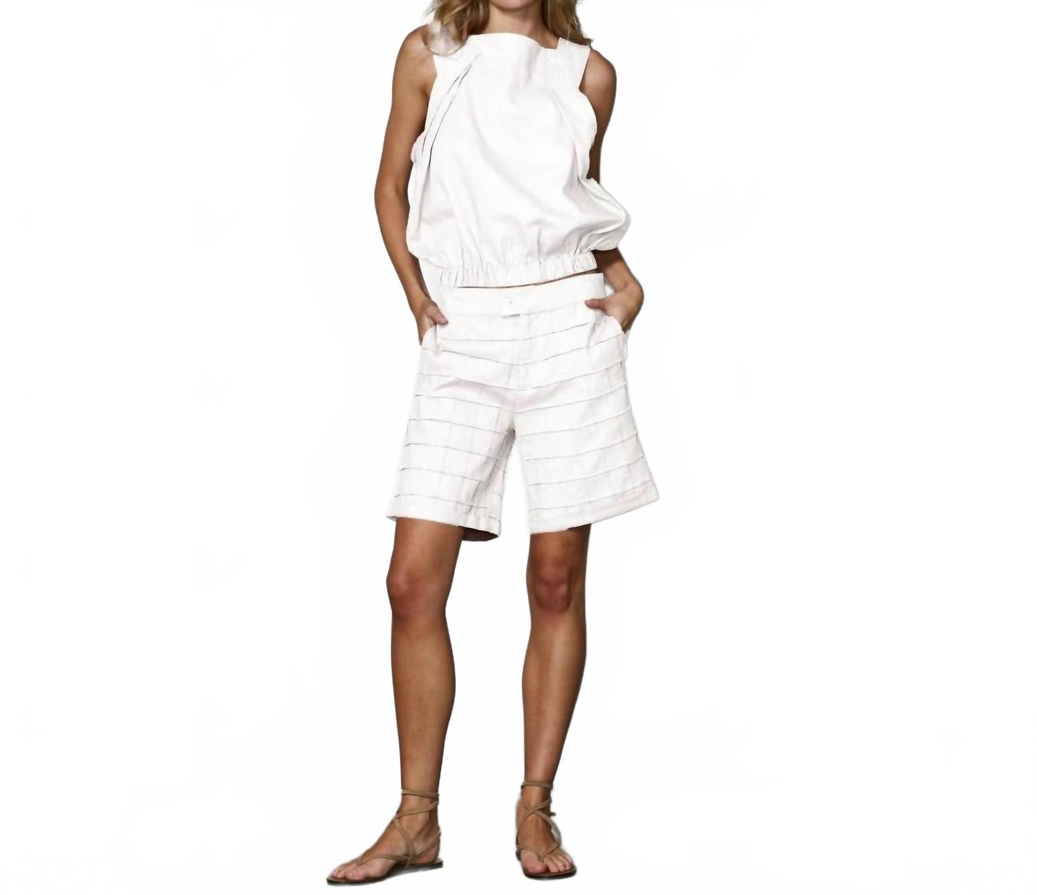 Шорты Zarah белые NU Denmark
Шорты Zarah белые NU Denmark