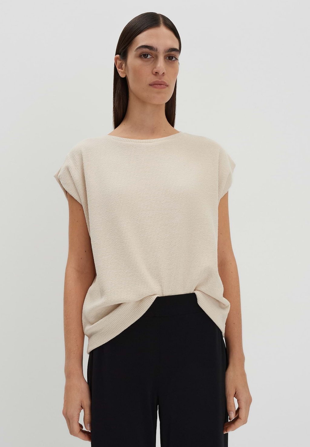 Базовая футболка LOOSE FIT RIB someday., бежевый
Базовая футболка LOOSE FIT RIB someday., бежевый