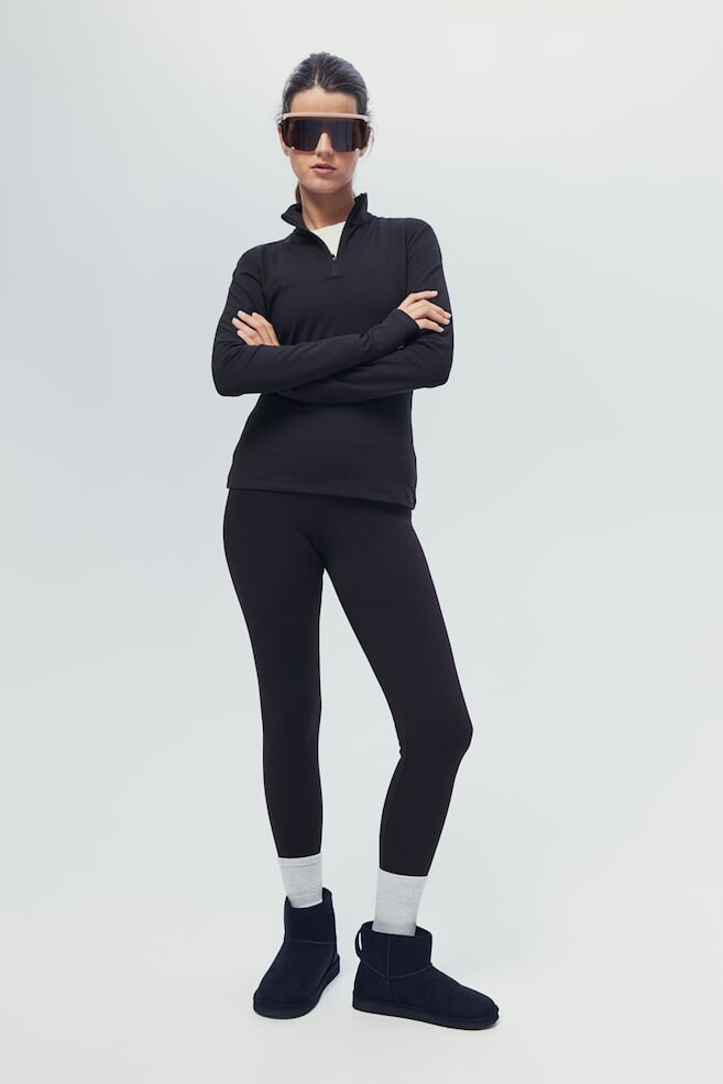 Спортивная рубашка из софтмува H&M, черный
Спортивная рубашка из софтмува H&M, черный