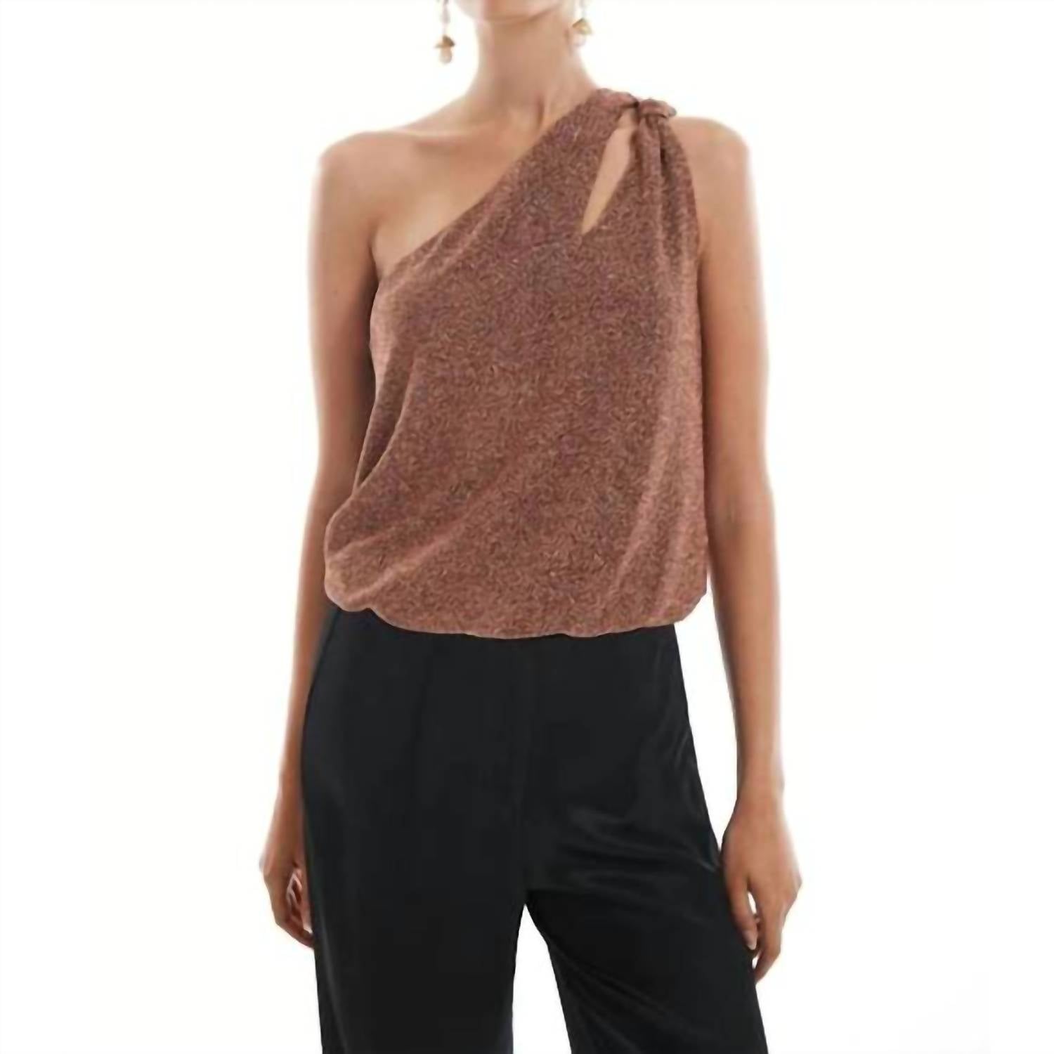 Krisa Майка с одним плечом, цвет медный (оранжевый)
Krisa Майка с одним плечом, цвет медный (оранжевый)