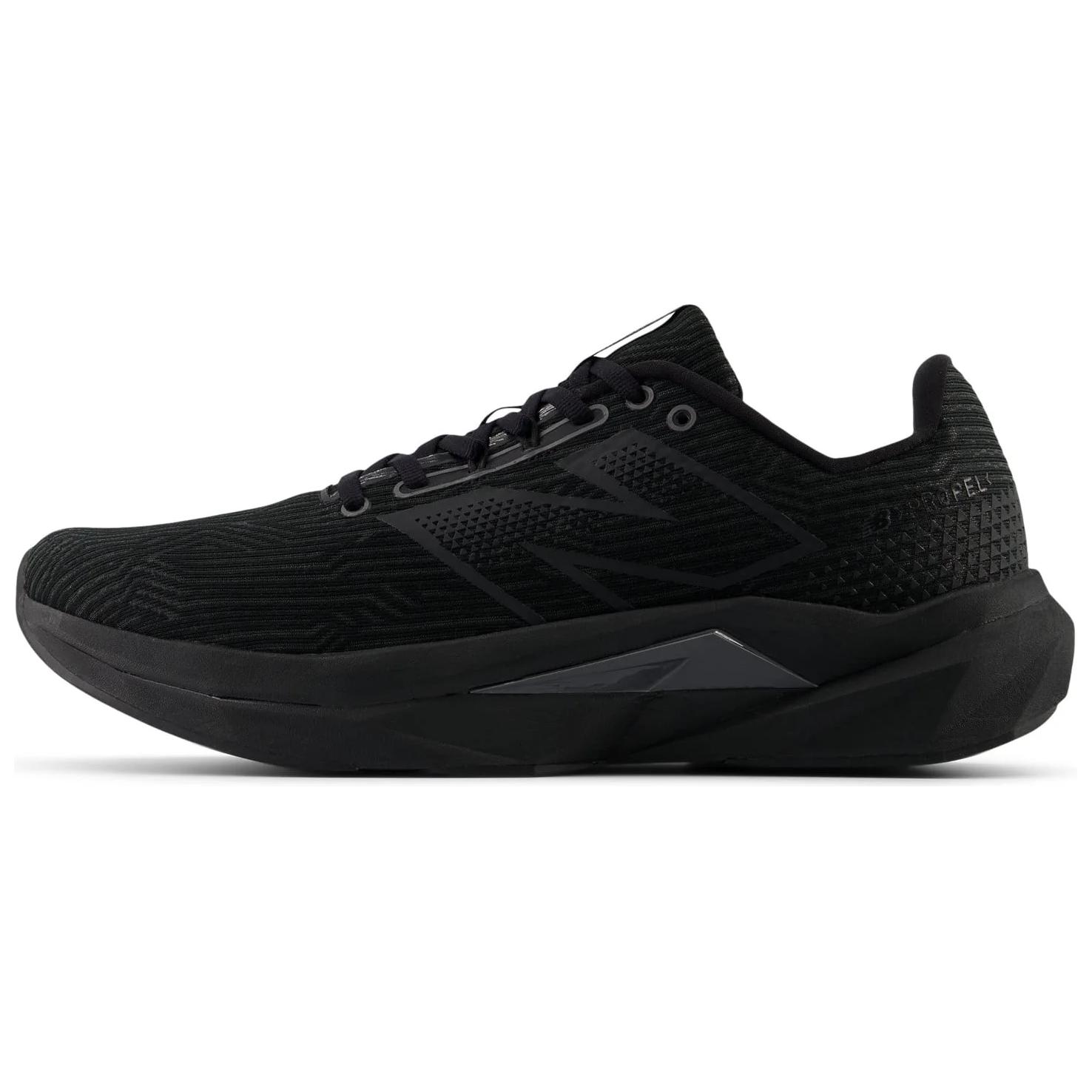 New Balance Кроссовки FuelCell Propel V5 'Triple Black'
New Balance Кроссовки FuelCell Propel V5 'Triple Black'