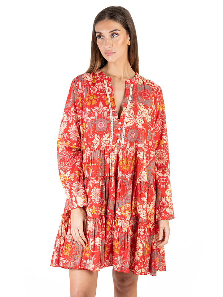 Isla Bonita by SIGRIS Платье красное
Isla Bonita by SIGRIS Платье красное