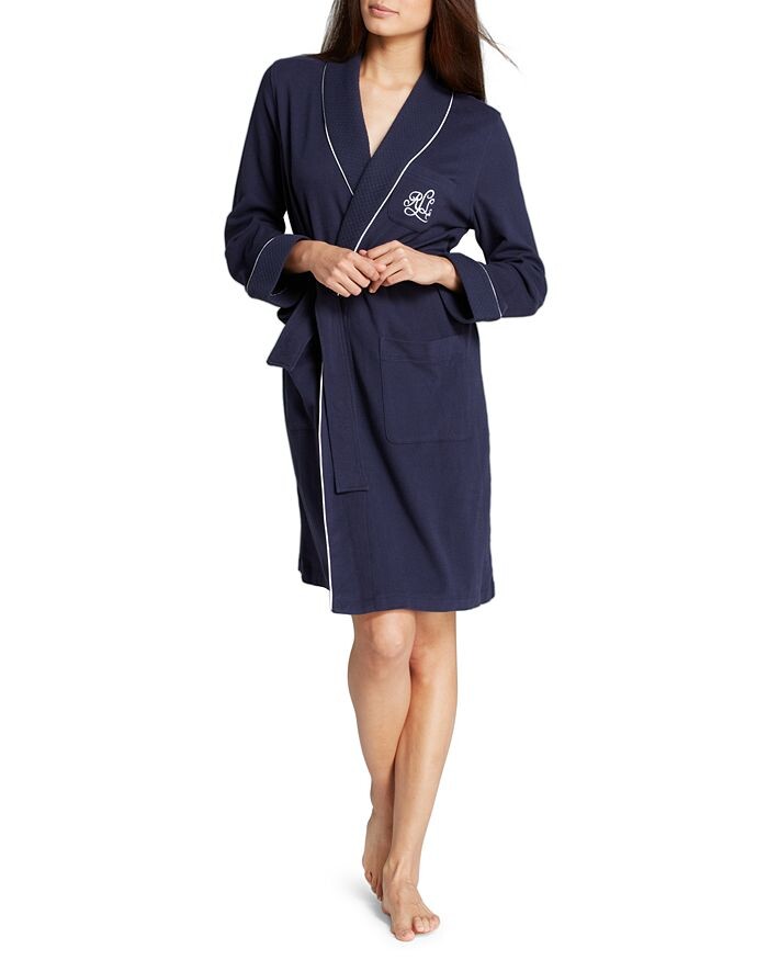 Короткий халат со стеганым воротником и манжетами Ralph Lauren
Короткий халат со стеганым воротником и манжетами Ralph Lauren