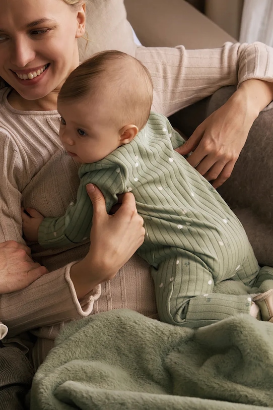 Детский комбинезон-пижама Mayoral Newborn, зеленый
Детский комбинезон-пижама Mayoral Newborn, зеленый