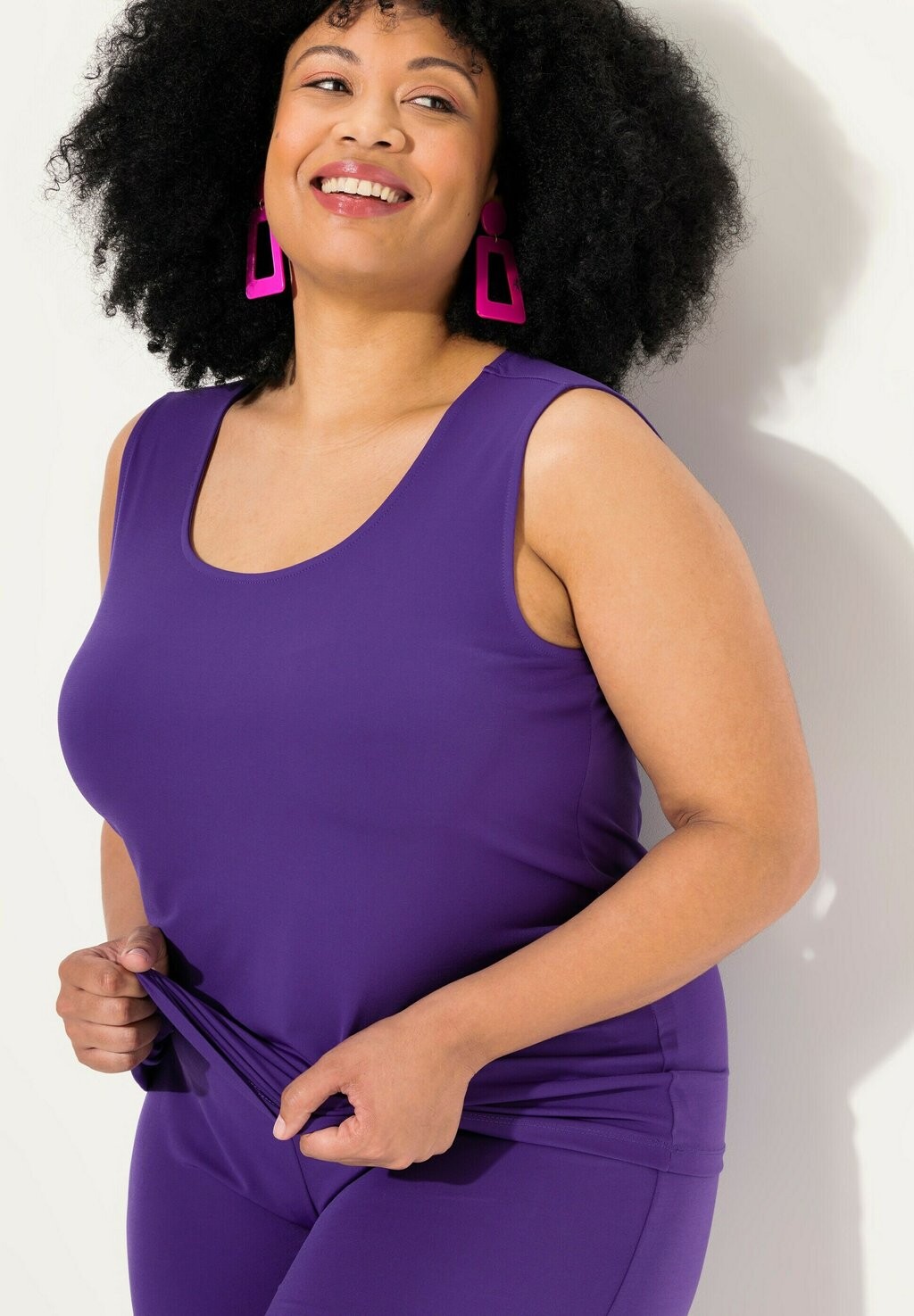 Топ Ulla Popken, темно-фиолетовый
Топ Ulla Popken, темно-фиолетовый