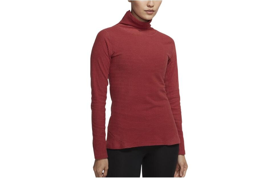 Трикотаж женский красный Nike
Трикотаж женский красный Nike