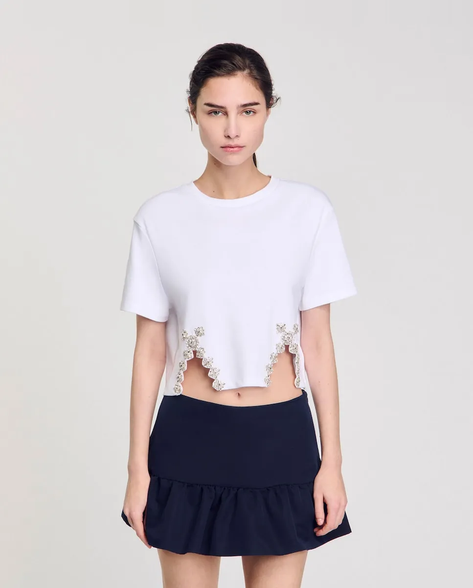 Женская укороченная футболка с отделкой стразами Sandro, белый
Женская укороченная футболка с отделкой стразами Sandro, белый