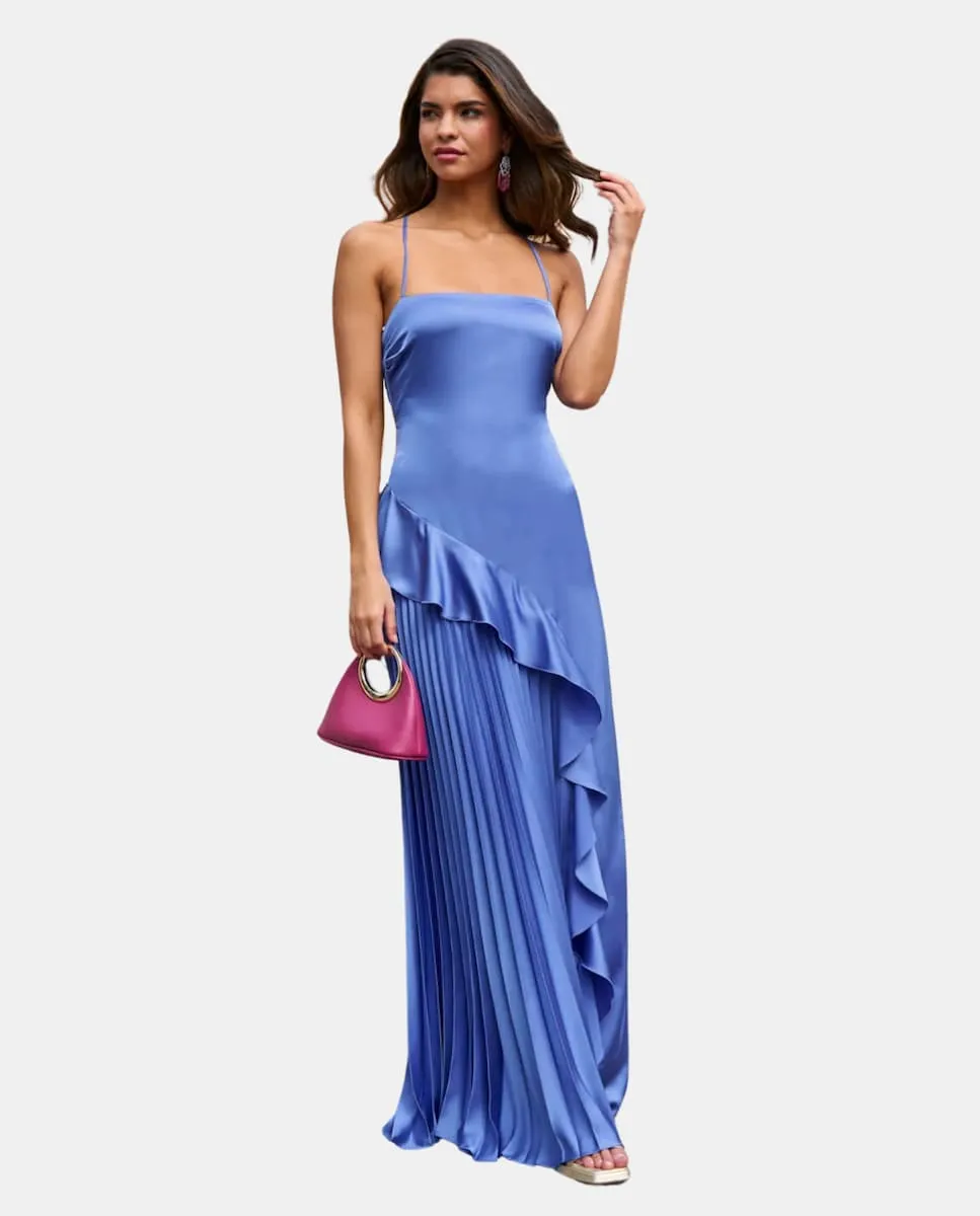 Длинное платье с плиссировкой и перекрещивающимися бретелями на спине Miphai, светло-голубой
Длинное платье с плиссировкой и перекрещивающимися бретелями на спине Miphai, светло-голубой