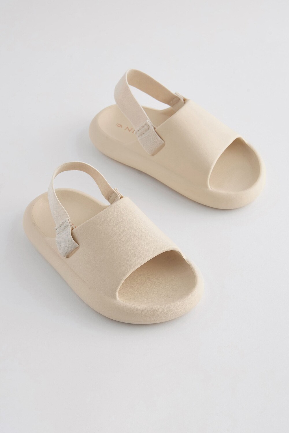 Шлепки Next, мультиколор
Шлепки Next, мультиколор