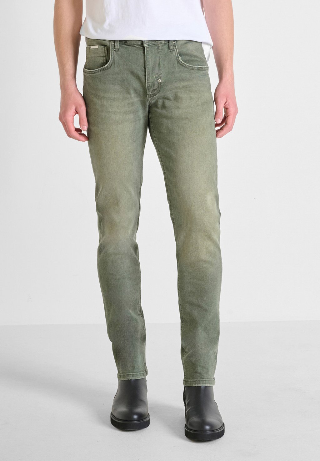 Джинсы облегающего кроя KURT Antony Morato, оливковый
Джинсы облегающего кроя KURT Antony Morato, оливковый