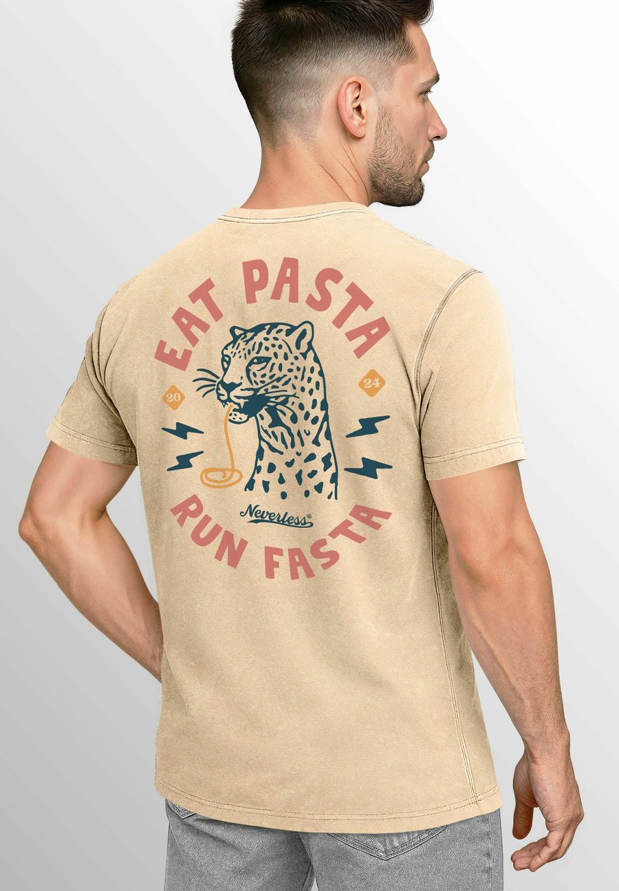 Футболка Neverless VINTAGE BACK EAT PASTA RUN FASTA LEOPARD, Natur/Light Yellow, Коричневый, Футболка Neverless VINTAGE BACK EAT PASTA RUN FASTA LEOPARD, Natur/Light Yellow
Футболка Neverless VINTAGE BACK EAT PASTA RUN FASTA LEOPARD, Natur/Light Yellow, Коричневый, Футболка Neverless VINTAGE BACK EAT PASTA RUN FASTA LEOPARD, Natur/Light Yellow