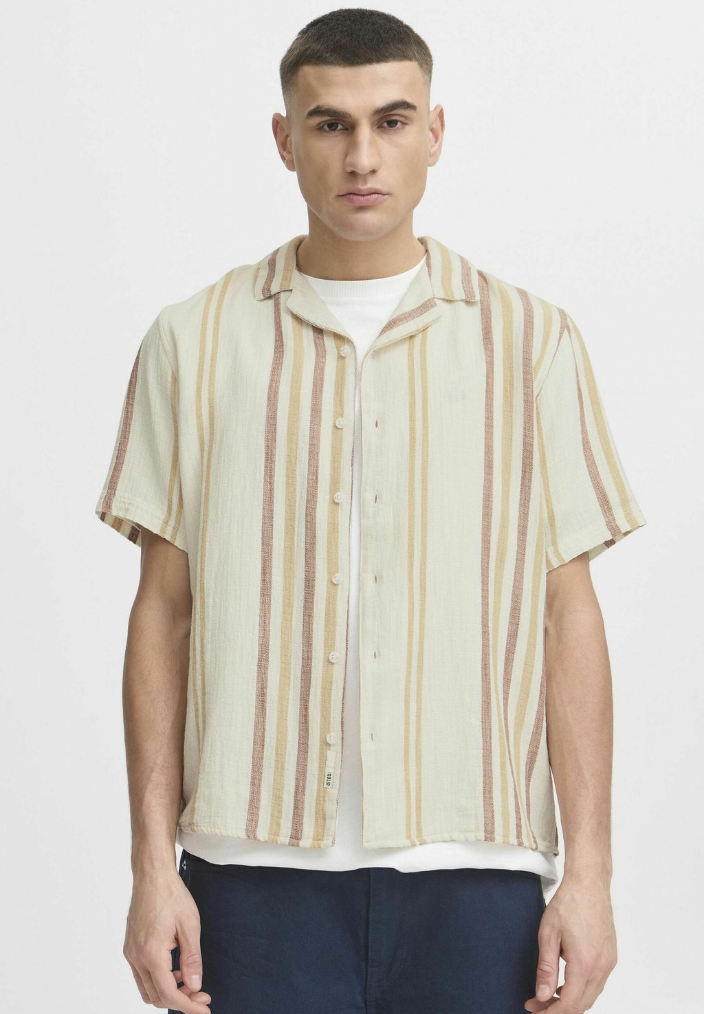 Рубашка SDISAI Solid, коричневый
Рубашка SDISAI Solid, коричневый