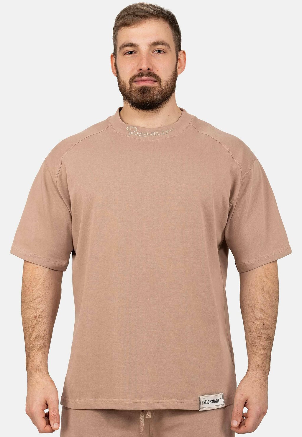 Футболка с принтом SPORTS Reichstadt, светло-коричневый
Футболка с принтом SPORTS Reichstadt, светло-коричневый