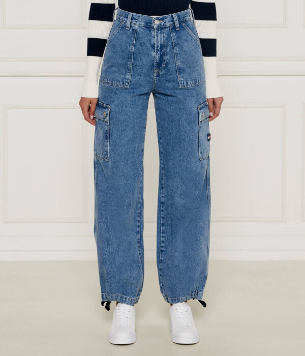 Джинсы Tommy Jeans Relaxed Fit, светло-голубой
Джинсы Tommy Jeans Relaxed Fit, светло-голубой