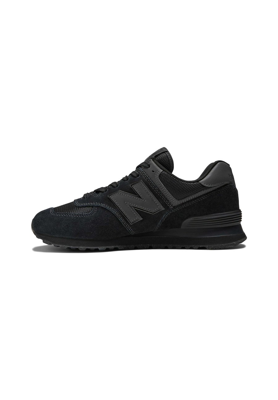 Кроссовки New Balance 574, Black Black/Black
Кроссовки New Balance 574, Black Black/Black