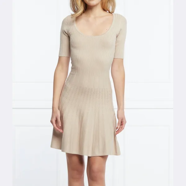 Платье Амелия Guess, бежевый
Платье Амелия Guess, бежевый