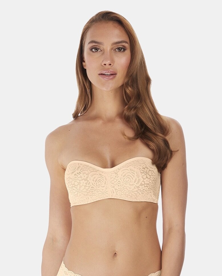 Бюстгальтер-бандо Halo Lace на косточках Wacoal
Бюстгальтер-бандо Halo Lace на косточках Wacoal