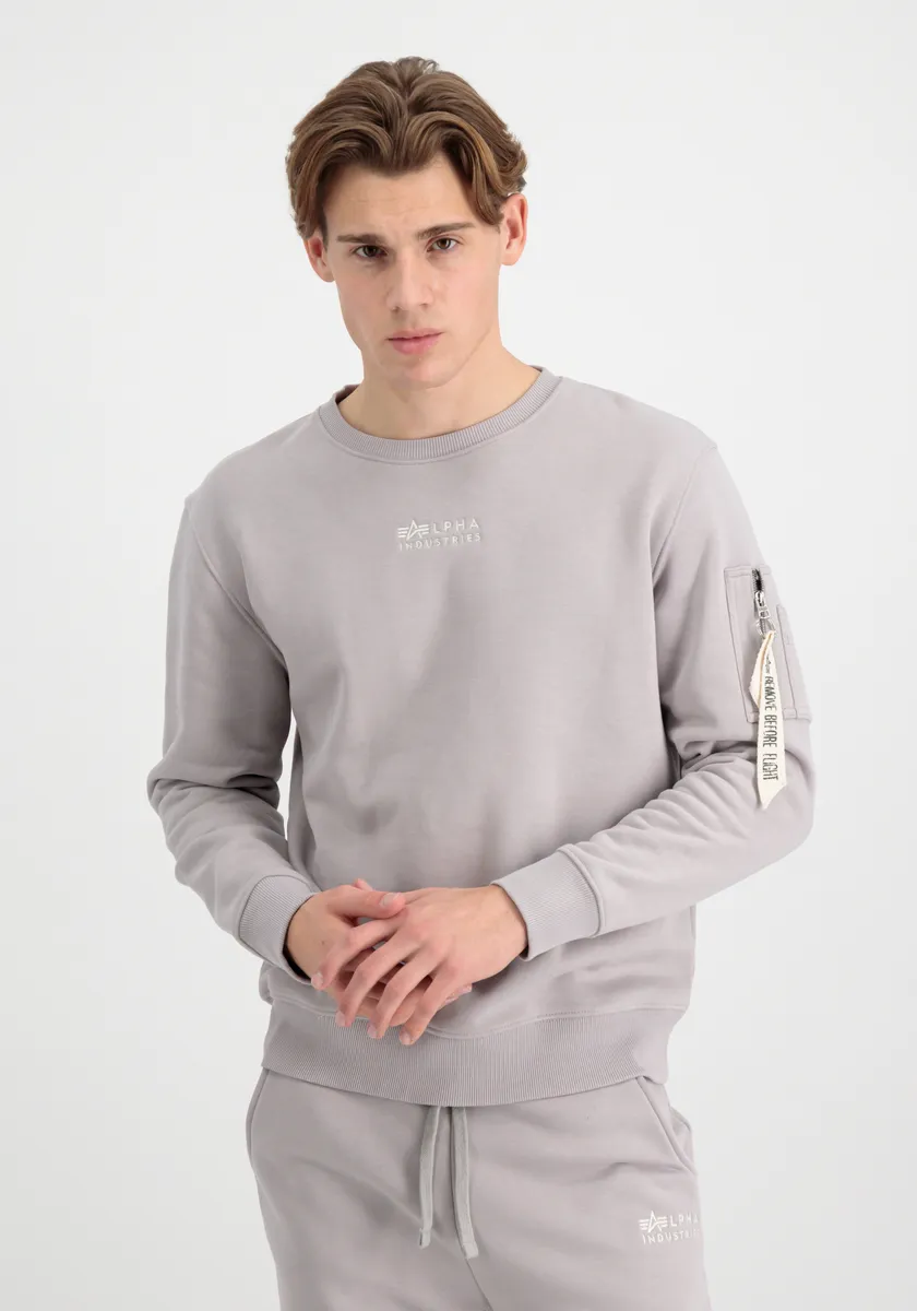 Свитер Alpha Industries " Alpha Industries Мужчины - Толстовки Organics EMB Sweater ", серый
Свитер Alpha Industries " Alpha Industries Мужчины - Толстовки Organics EMB Sweater ", серый