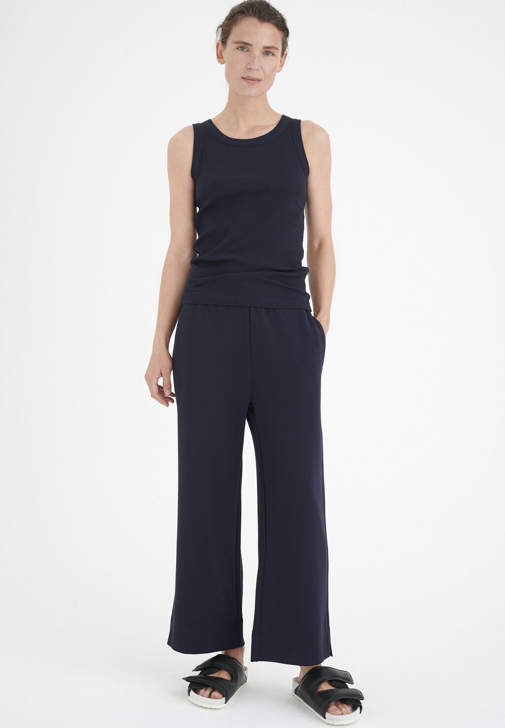 Топ InWear, темно-синий
Топ InWear, темно-синий