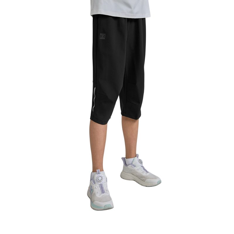 Шорты SS25 для подростков Under Armour, черный
Шорты SS25 для подростков Under Armour, черный