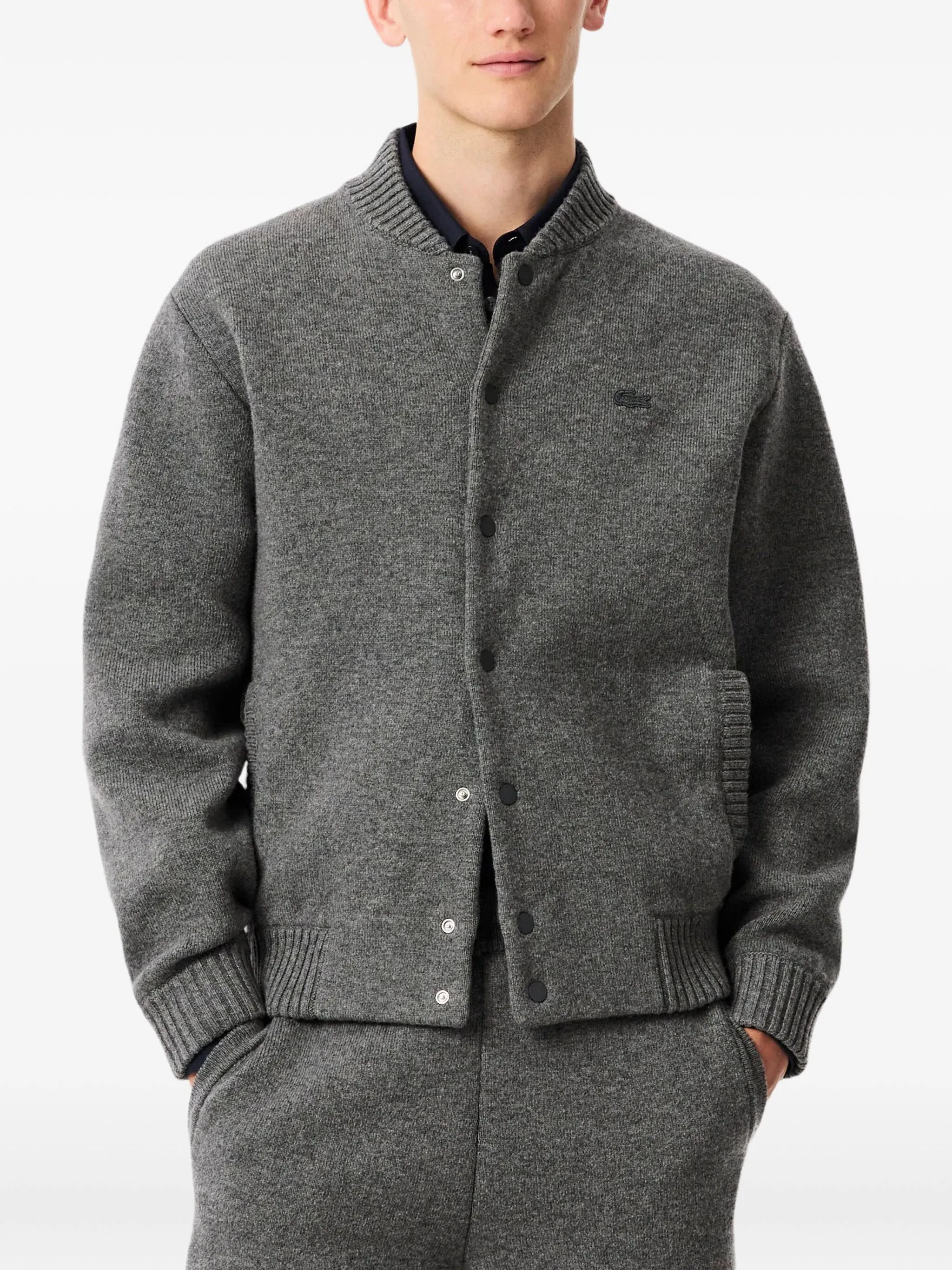 Бомбер на пуговицах Lacoste, серый
Бомбер на пуговицах Lacoste, серый