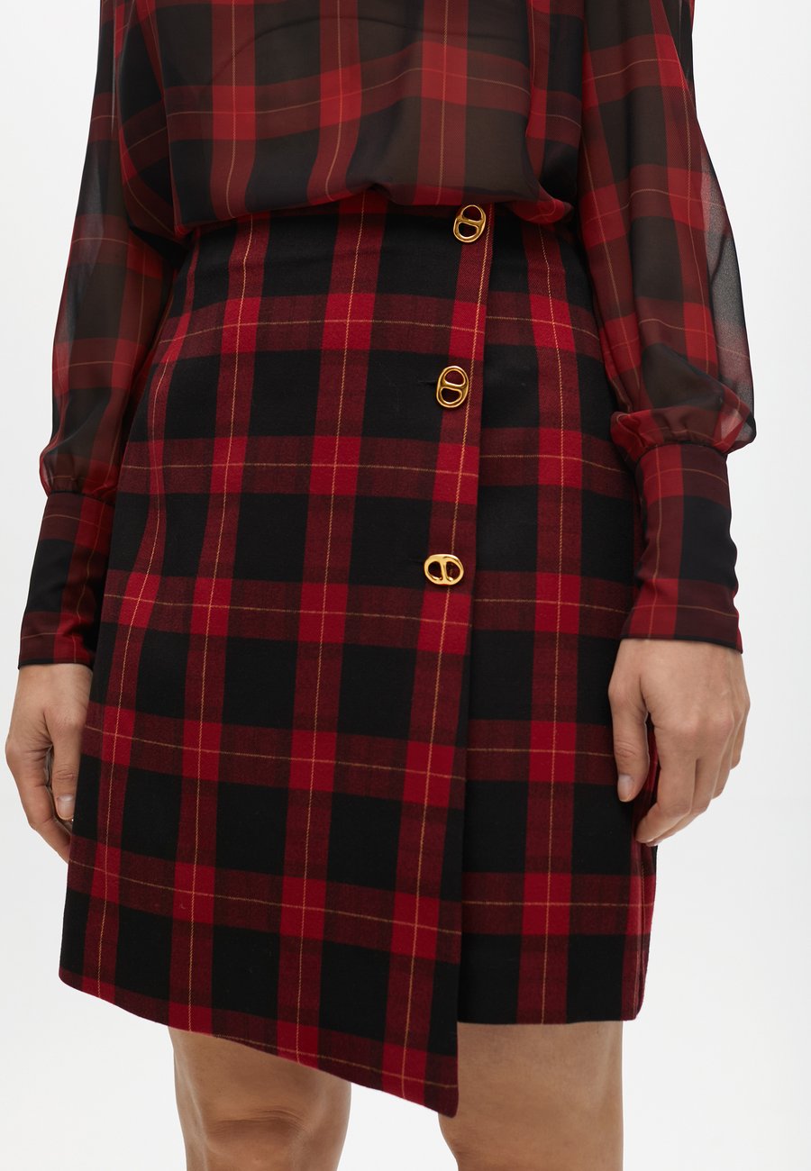 Юбка LOLA CASADEMUNT A-line skirt, Deep Red/Red
Юбка LOLA CASADEMUNT A-line skirt, Deep Red/Red