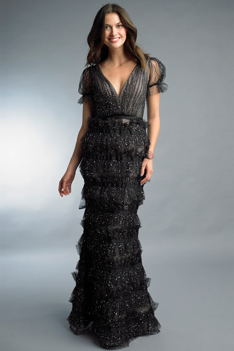 Многоярусное прозрачное платье Basix Black Label, Black Nude
Многоярусное прозрачное платье Basix Black Label, Black Nude