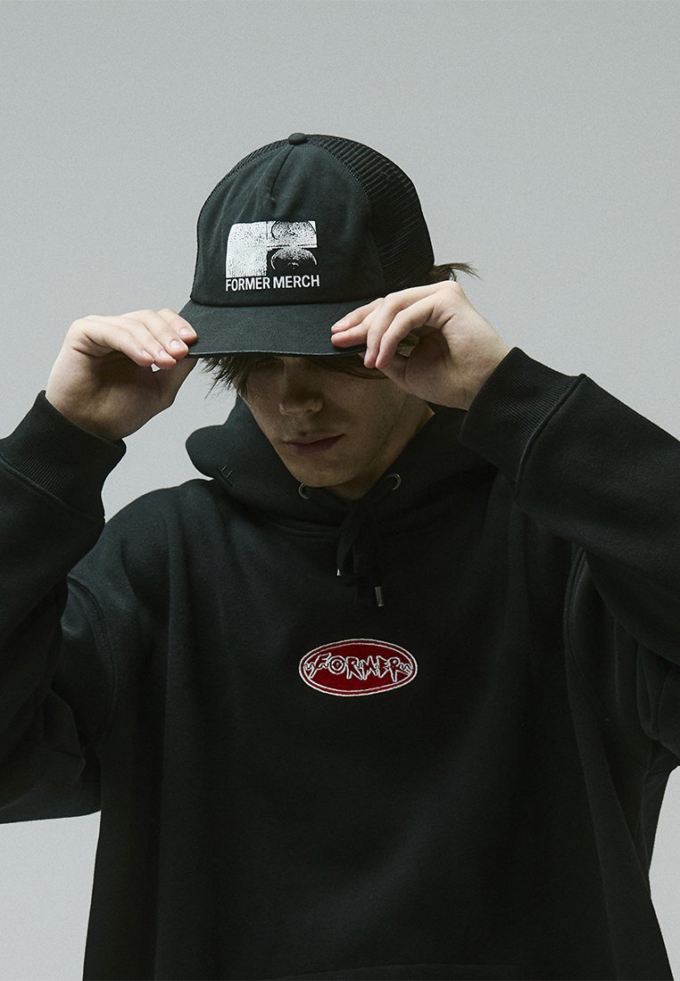 Бейсболка Former SYNTHESIS, Black
Бейсболка Former SYNTHESIS, Black