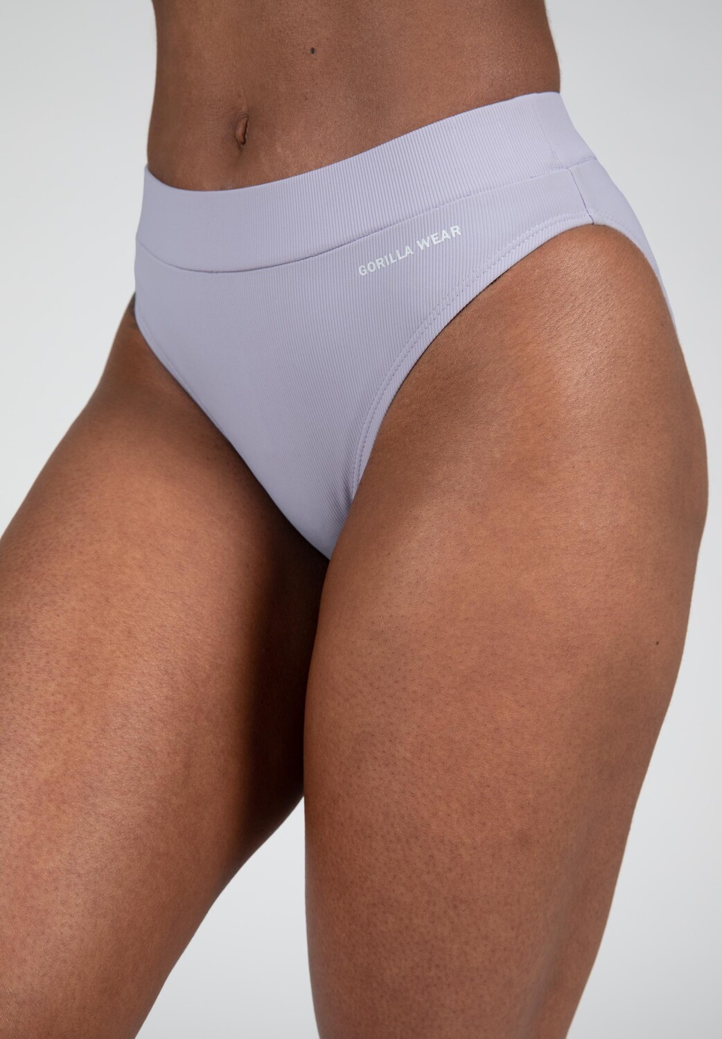 Спортивные шорты Gorilla Wear Bikini Untertei Unterteil lila, цвет Bikini Untertei
Спортивные шорты Gorilla Wear Bikini Untertei Unterteil lila, цвет Bikini Untertei