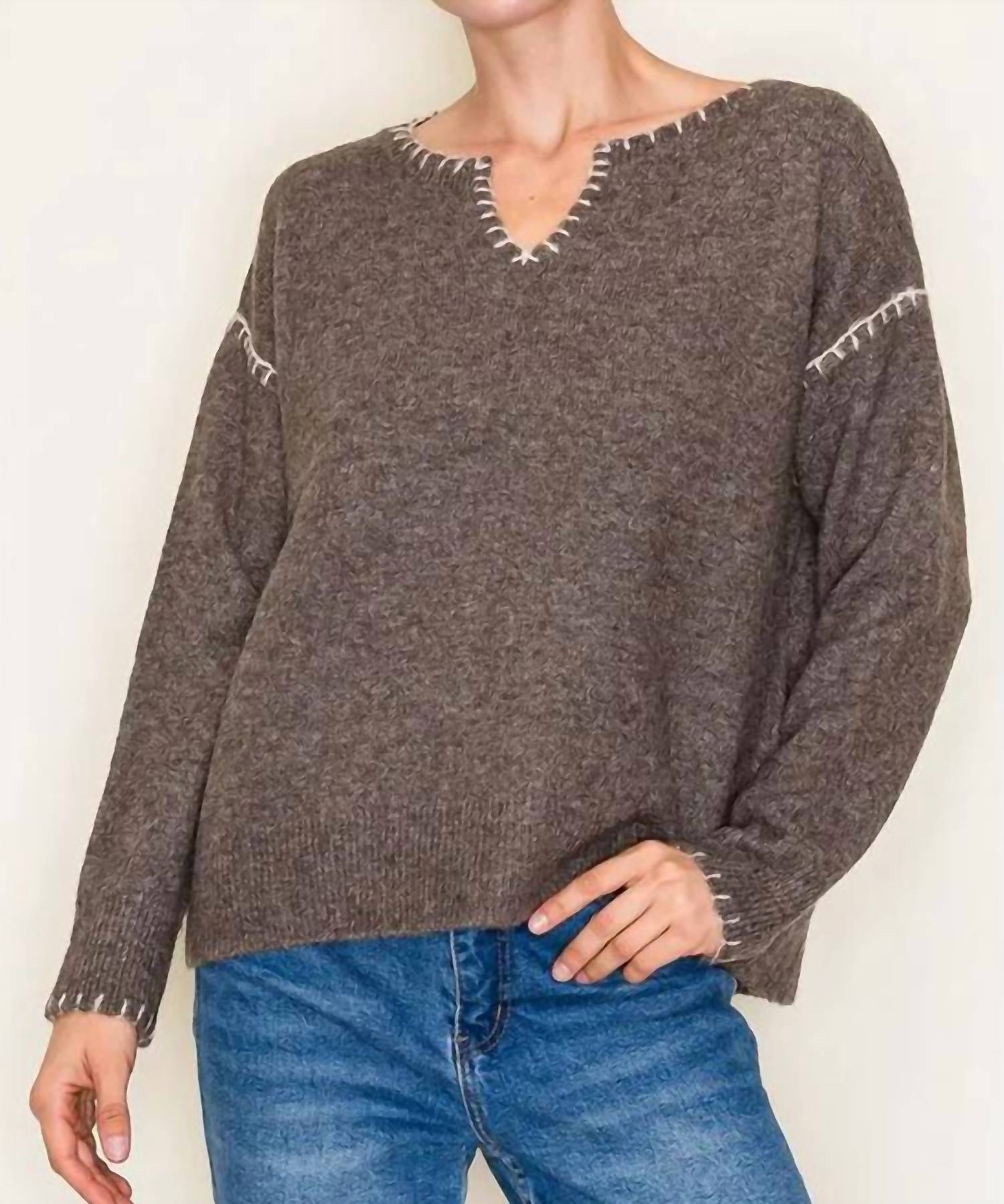 Свитер с длинными рукавами и плед-деталью коричневого цвета STACCATO
Свитер с длинными рукавами и плед-деталью коричневого цвета STACCATO