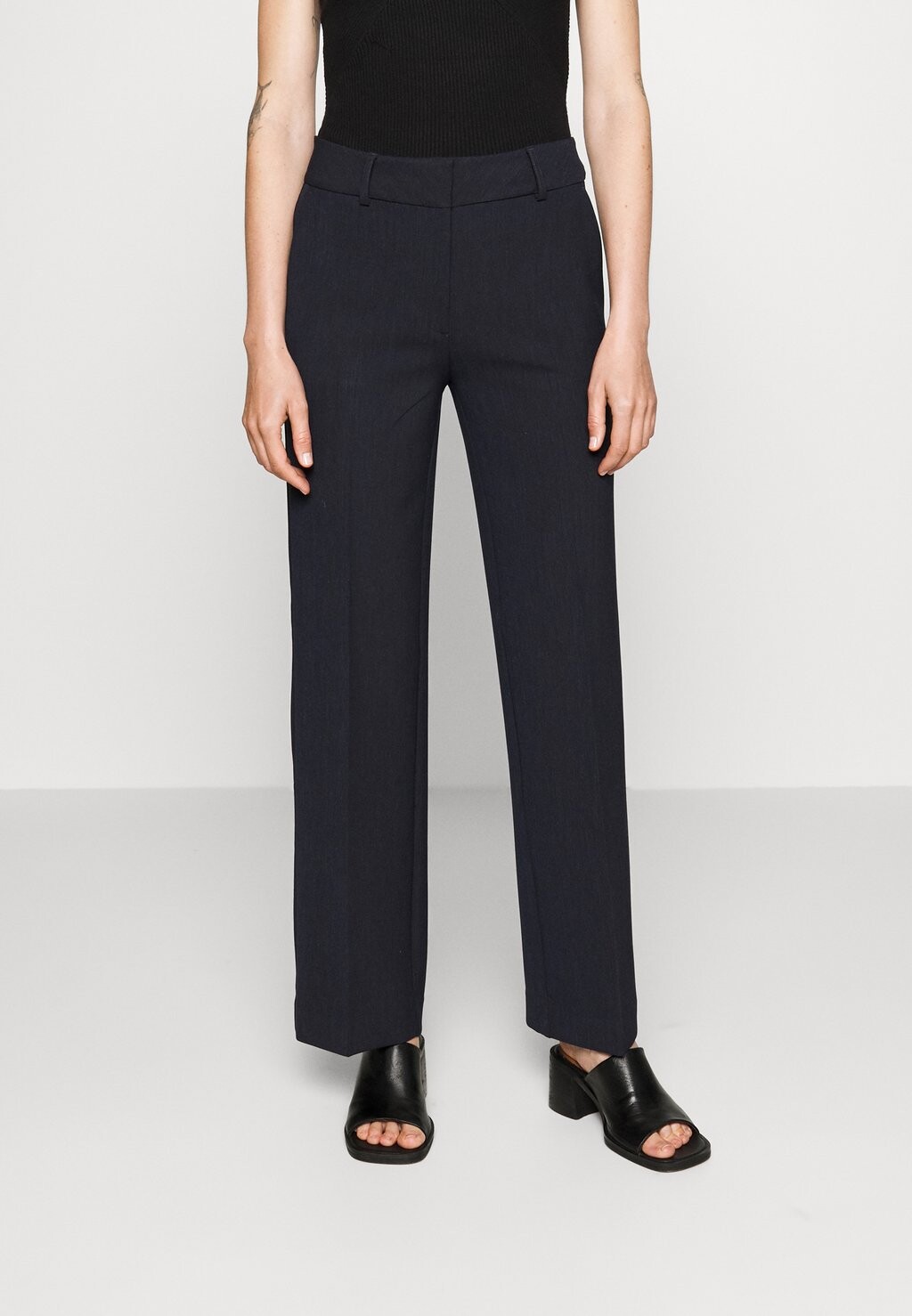 Брюки WIDE PANT DARK Selected Femme, темно-сапфировый mlg
Брюки WIDE PANT DARK Selected Femme, темно-сапфировый mlg