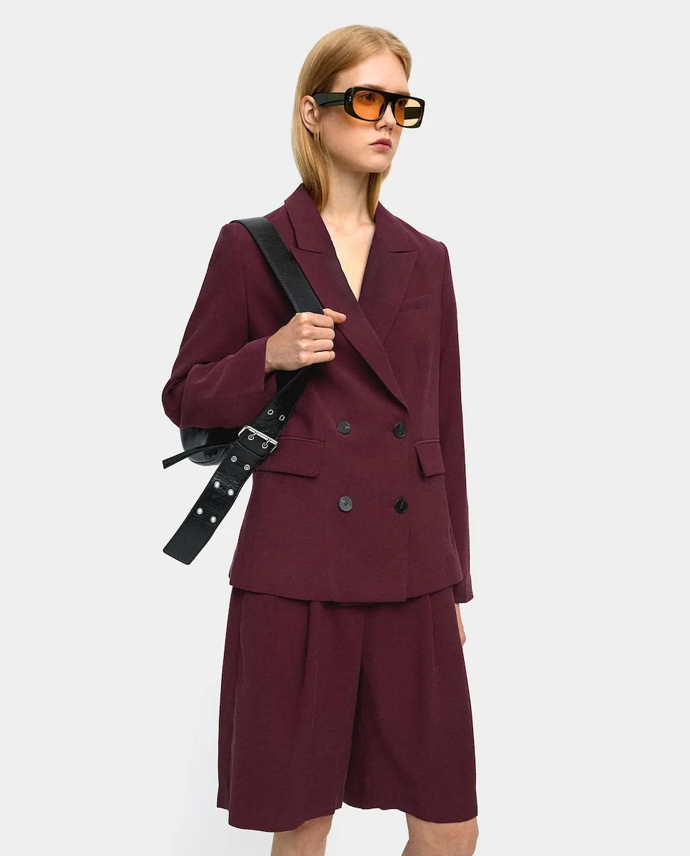 Женский блейзер с лацканами, однотонный Parfois, бордовый
Женский блейзер с лацканами, однотонный Parfois, бордовый
