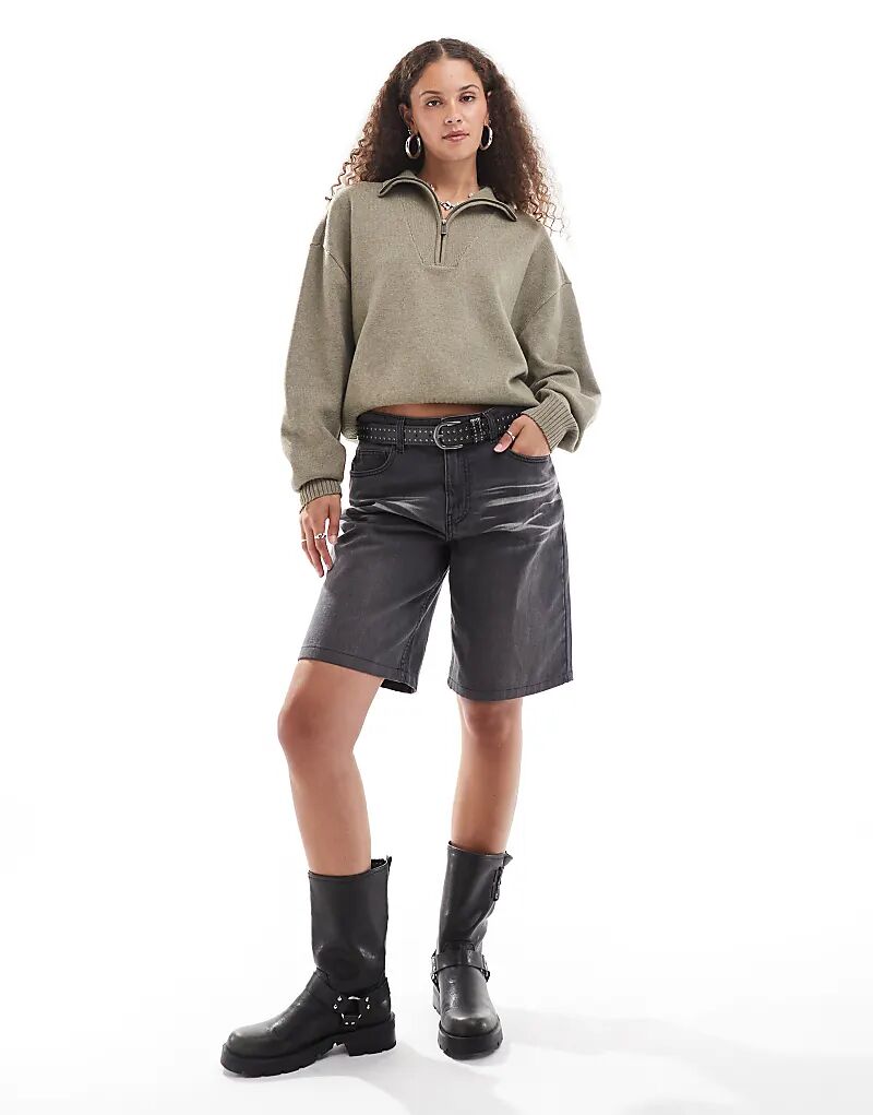 Сезонный свободный вязаный джемпер с четвертной молнией цвета хаки Dickies
Сезонный свободный вязаный джемпер с четвертной молнией цвета хаки Dickies