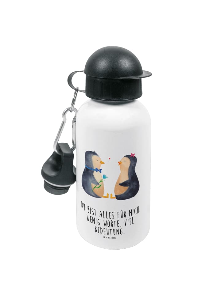 Mr. & Mrs. Panda Пара пингвинов в бутылках с водой и надписью белого цвета
Mr. & Mrs. Panda Пара пингвинов в бутылках с водой и надписью белого цвета