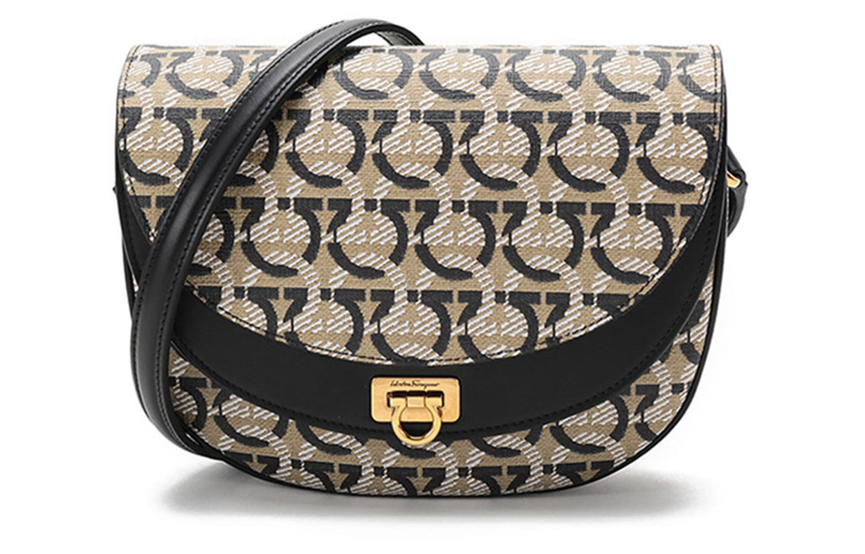 Сумка через плечо Ferragamo, Set (Bag+Dust Bag)
Сумка через плечо Ferragamo, Set (Bag+Dust Bag)